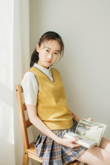 美女按摩